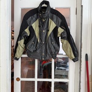 Vintage Descente Men's M Black and Olive Ski Jacket